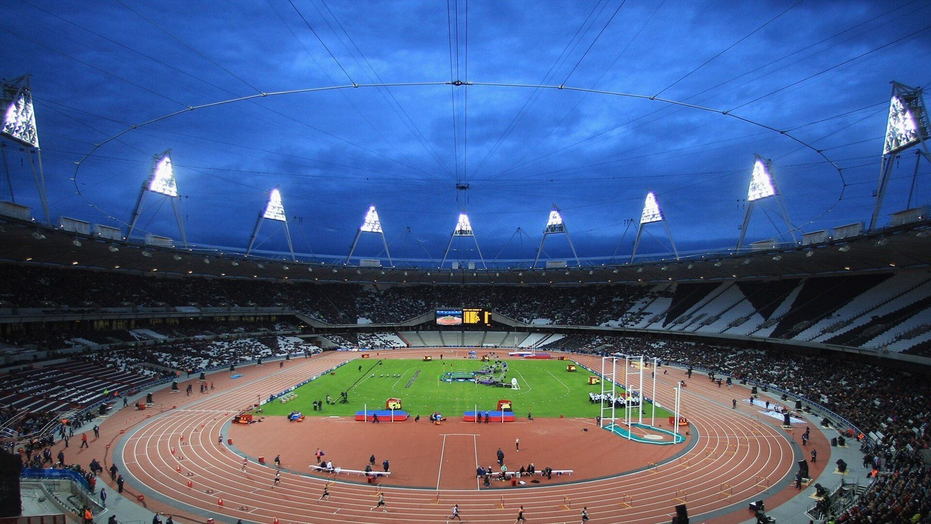 开云世界杯2026-鹰啸与玫瑰，当斗牛士的绝杀匕首，刺穿沙漠之狐的忠魂
