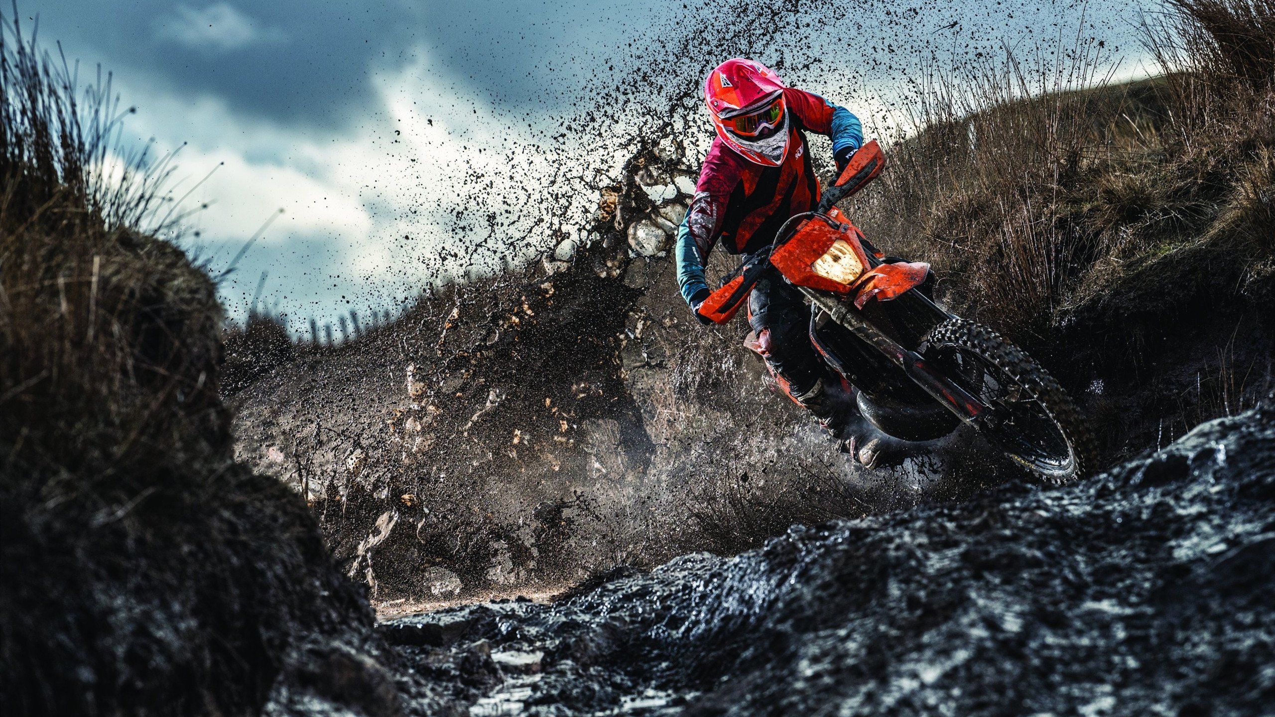 开云APP-布达佩斯之夜,橙色风暴的葬礼,巴雷拉用一场史诗逆转,定义了2026世界杯的唯一神剧本